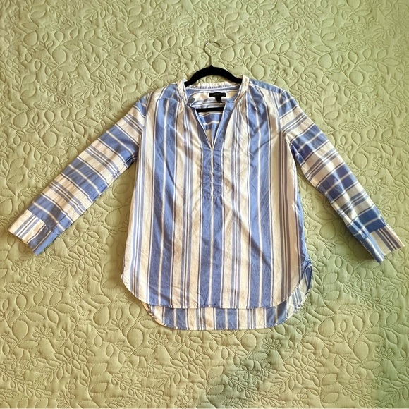 J. Crew Blue and White Casual Button Down Shirt - Picture 1 of 5